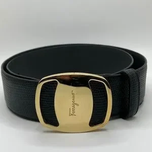 Salvatore Ferragamo | Accessories | Authentic Vintage  display picture 3